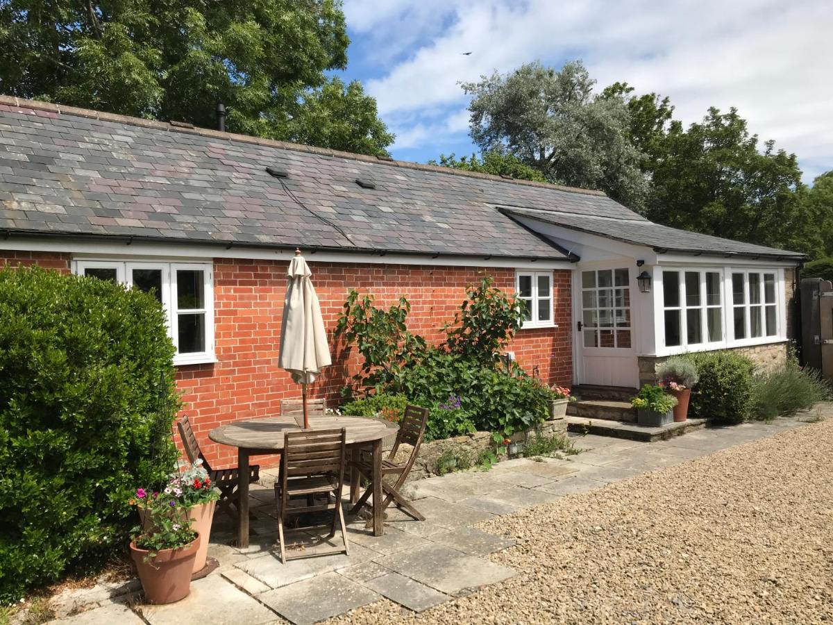 Norburton Hall Cottages Bridport Exterior foto